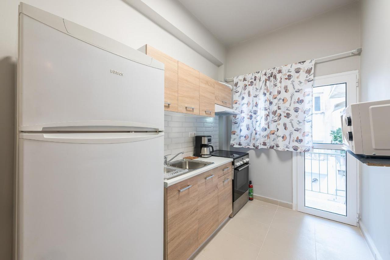 Modern City Apartment By Cloudkeys Athen Eksteriør billede