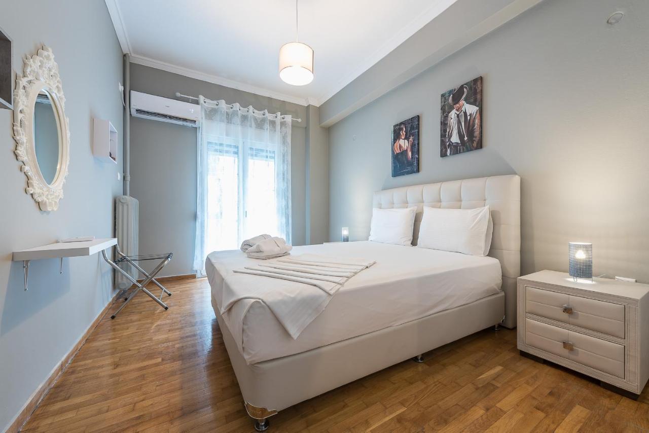 Modern City Apartment By Cloudkeys Athen Eksteriør billede