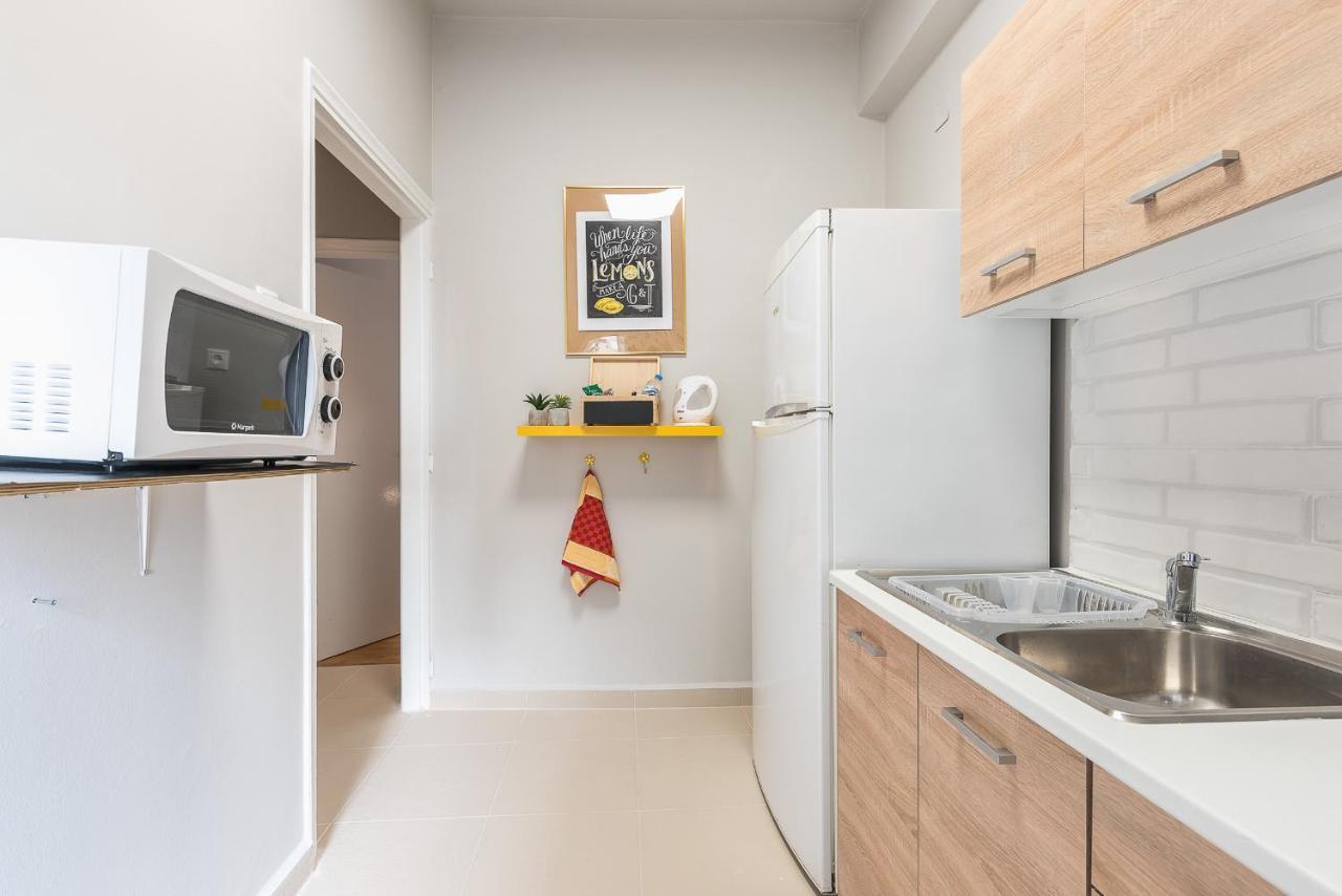 Modern City Apartment By Cloudkeys Athen Eksteriør billede