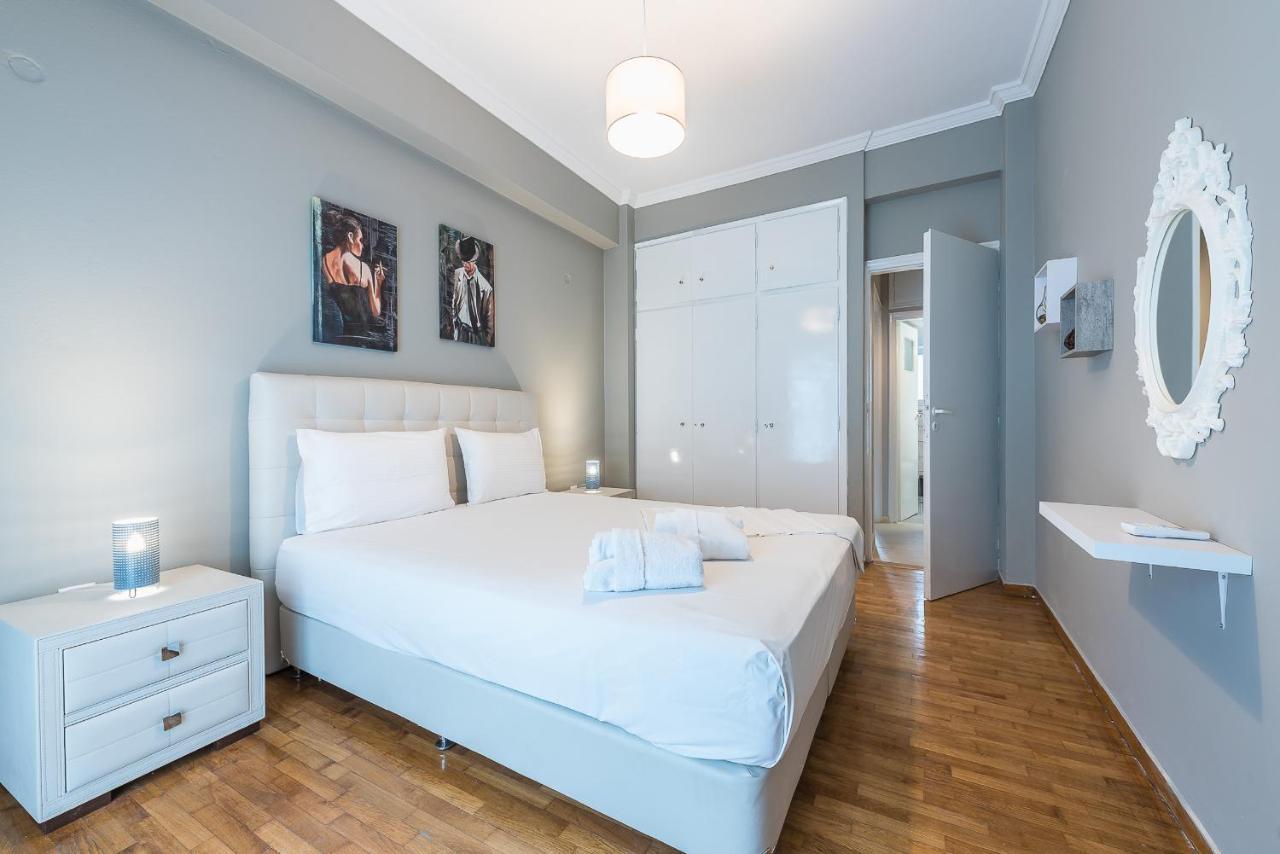 Modern City Apartment By Cloudkeys Athen Eksteriør billede